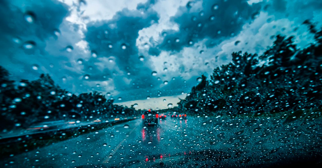 temporal-chuvia-choiva-vento-estrada