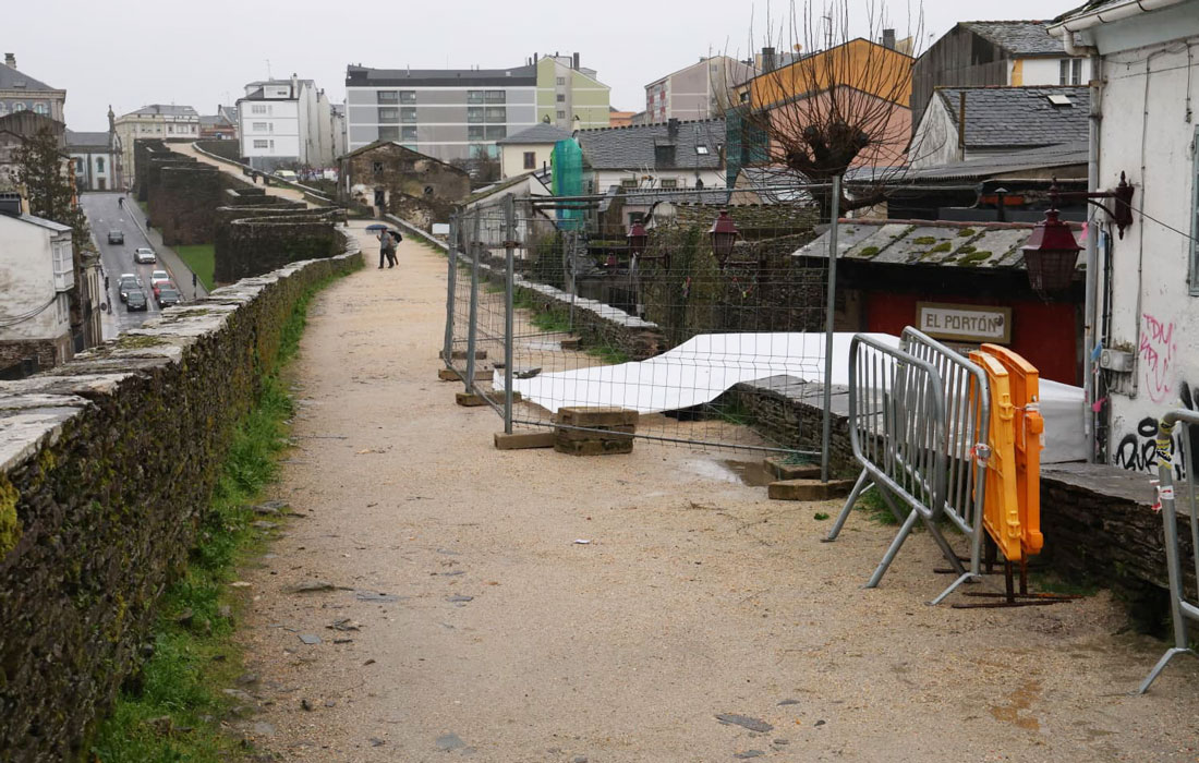 traballos-derrubamento-Muralla-de-Lugo-Xunta