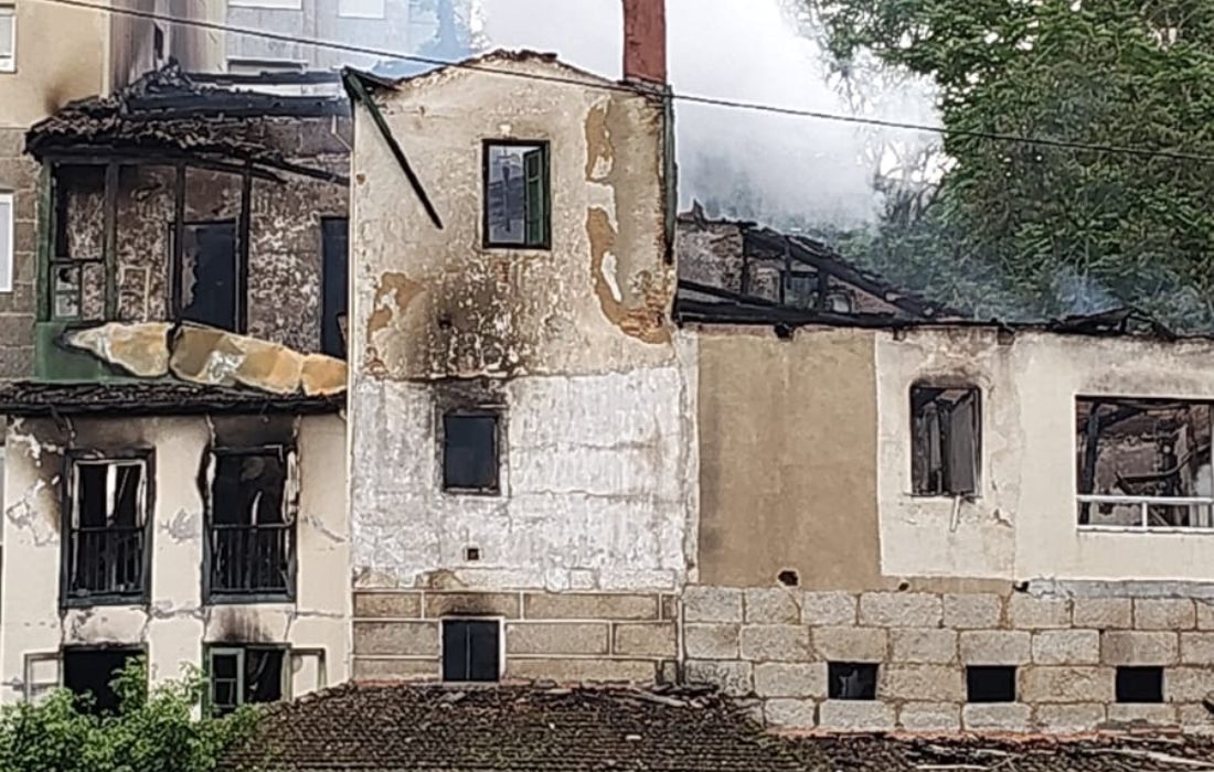 casa-de-baños-outeiro-ourense