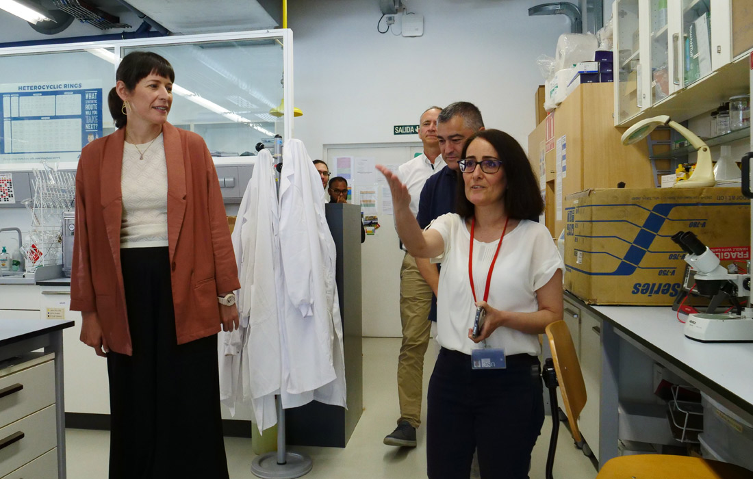 Ana-Ponton-visita-CIQUS
