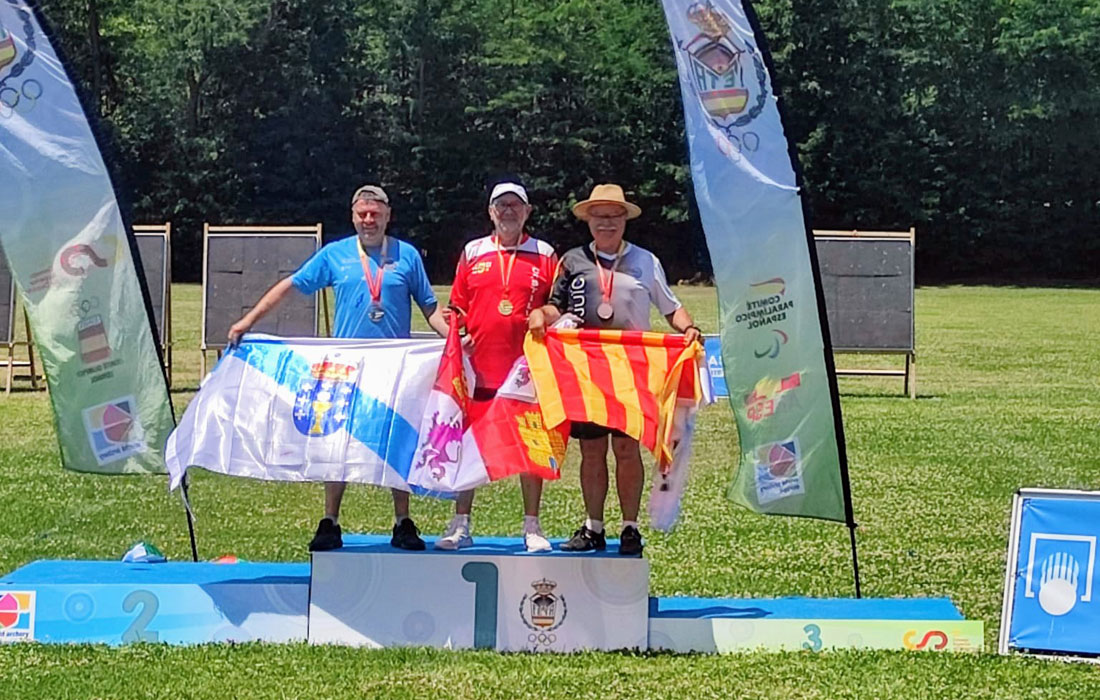 Cervo-Iadovi-Santi-Glez-Villares-campionato-veteranos-arco