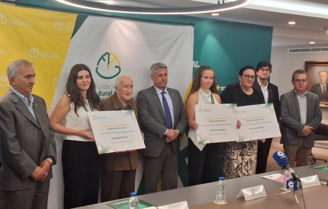 entrega-bolsas-tomas-notario-vacas