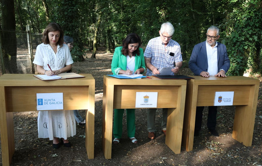 firma-acordo-protectora-de-Lugo