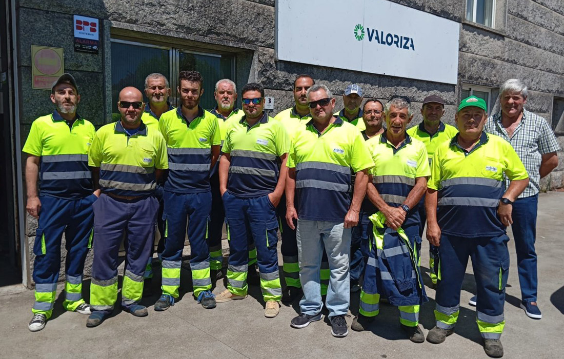 persoal-valoriza-lixo-salnnes