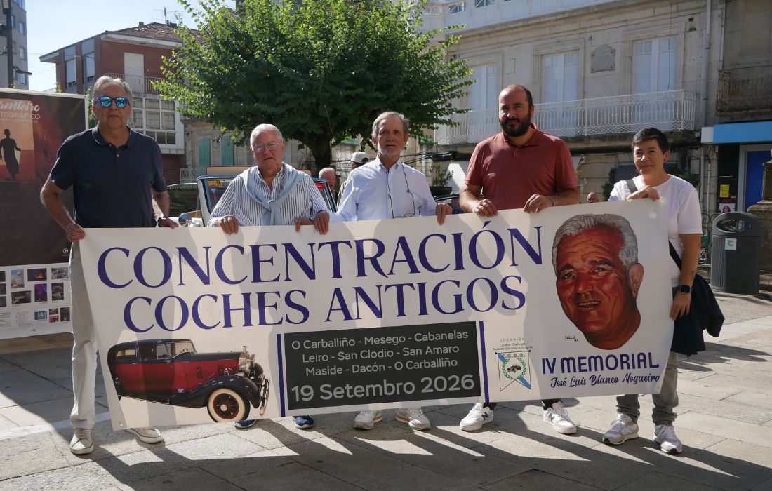 Concentración coches antigos O Carballiño