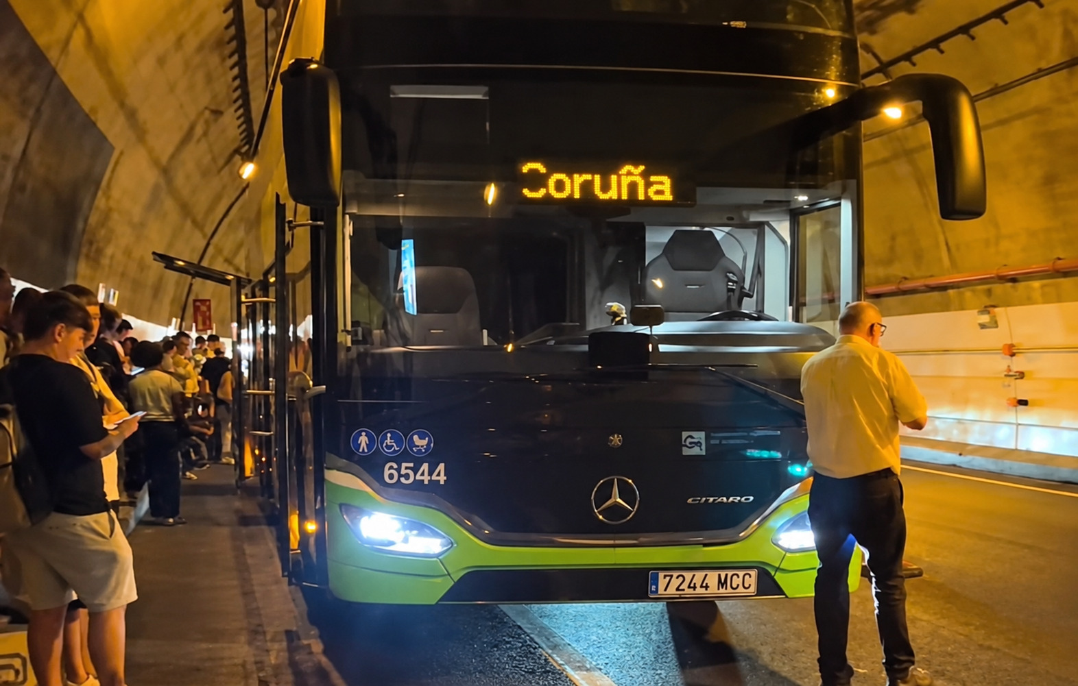 FERROl bus a coruña parado