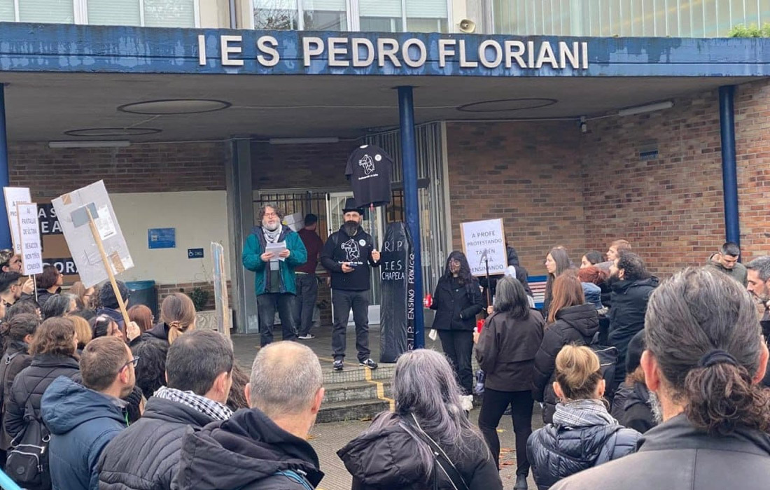 protesta-profesorado-ies-pedro-floriani