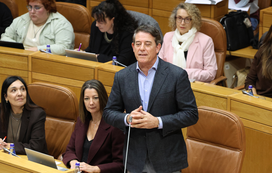 jose-ramon-gomez-besteiro-parlamento