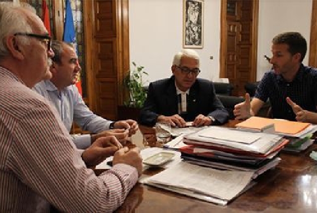 Vidal, Campos, Baamonde e Requeijo durante unha reunión na Deputación.