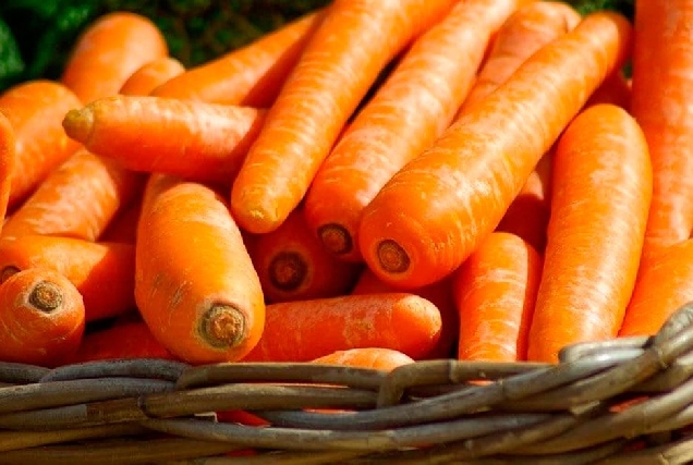mercado zanahoria vexetais