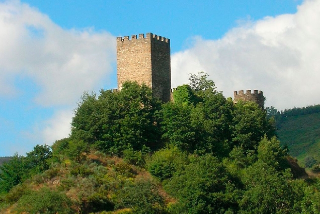 Castelo_de_Doiras_(Lugo)