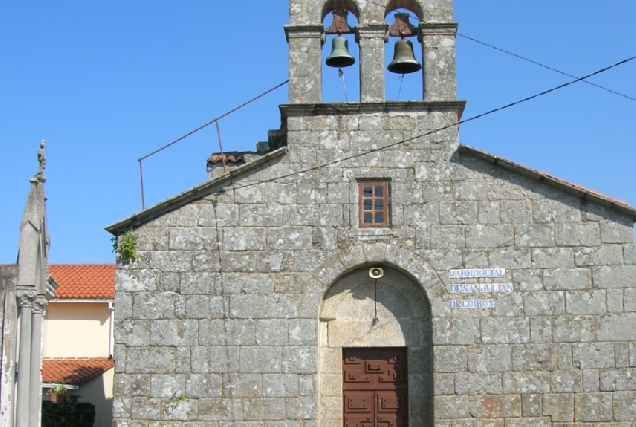 Imaxe da Igrexa de San Xulián en Coirós