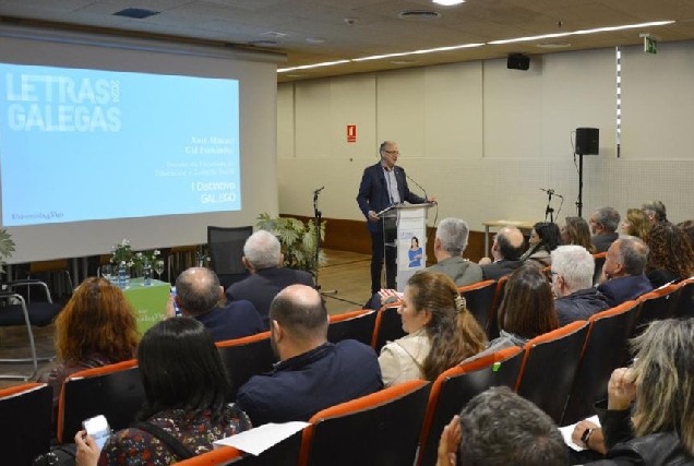 campus-de-ourense-acto-letras-galegas