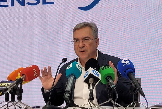 Luis Menor presenta a súa candidatura á prsidencia do PPdeG de Ourense