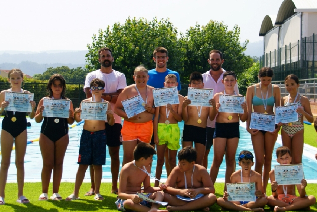 Imaxe dun dos cursos e natación do Concello de Carral