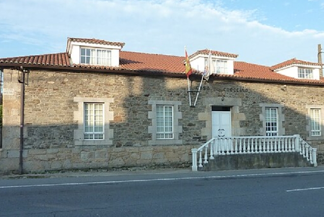 Imaxe da casa do Concello de Coirós